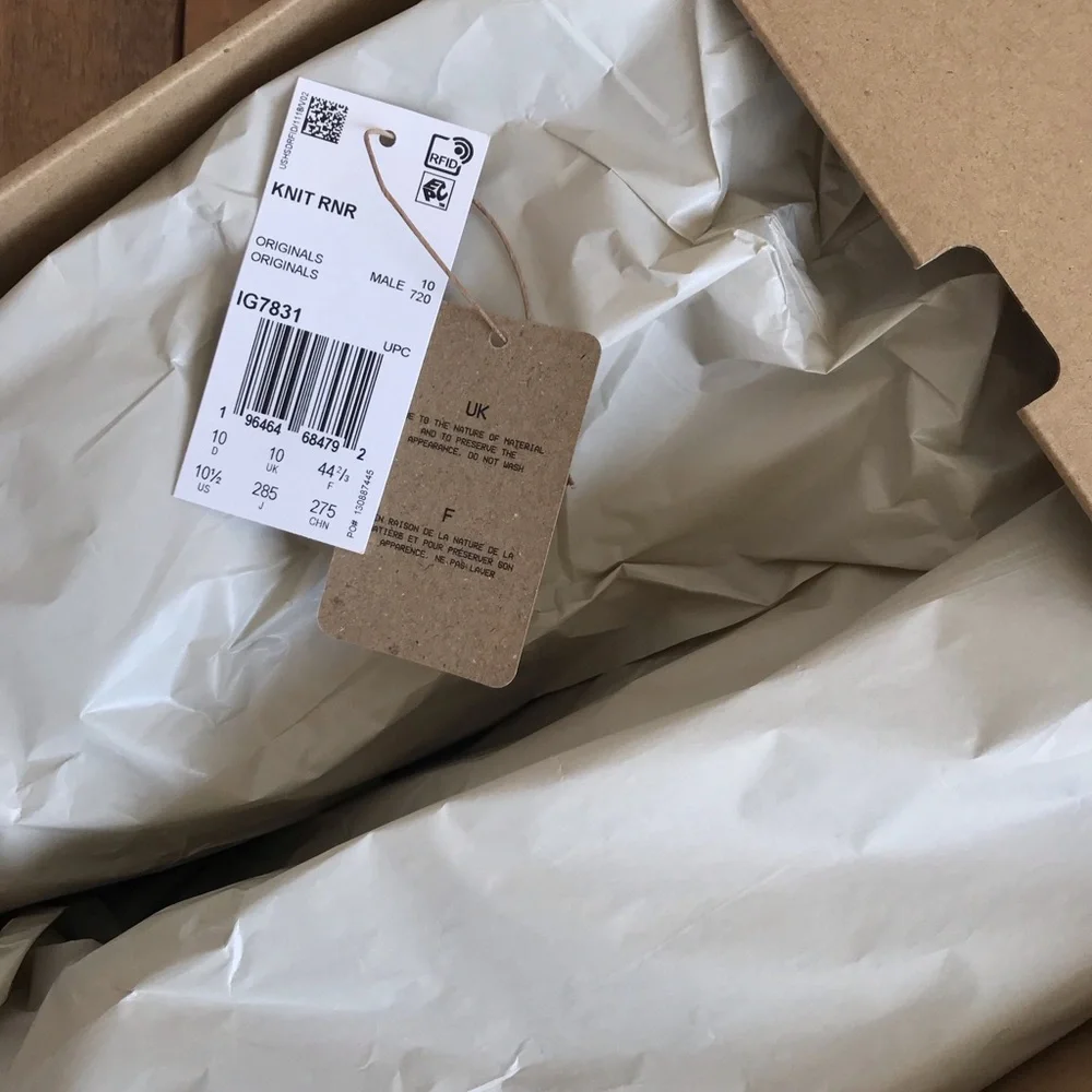 Yeezy Knit RNR - Picture 9 of 9